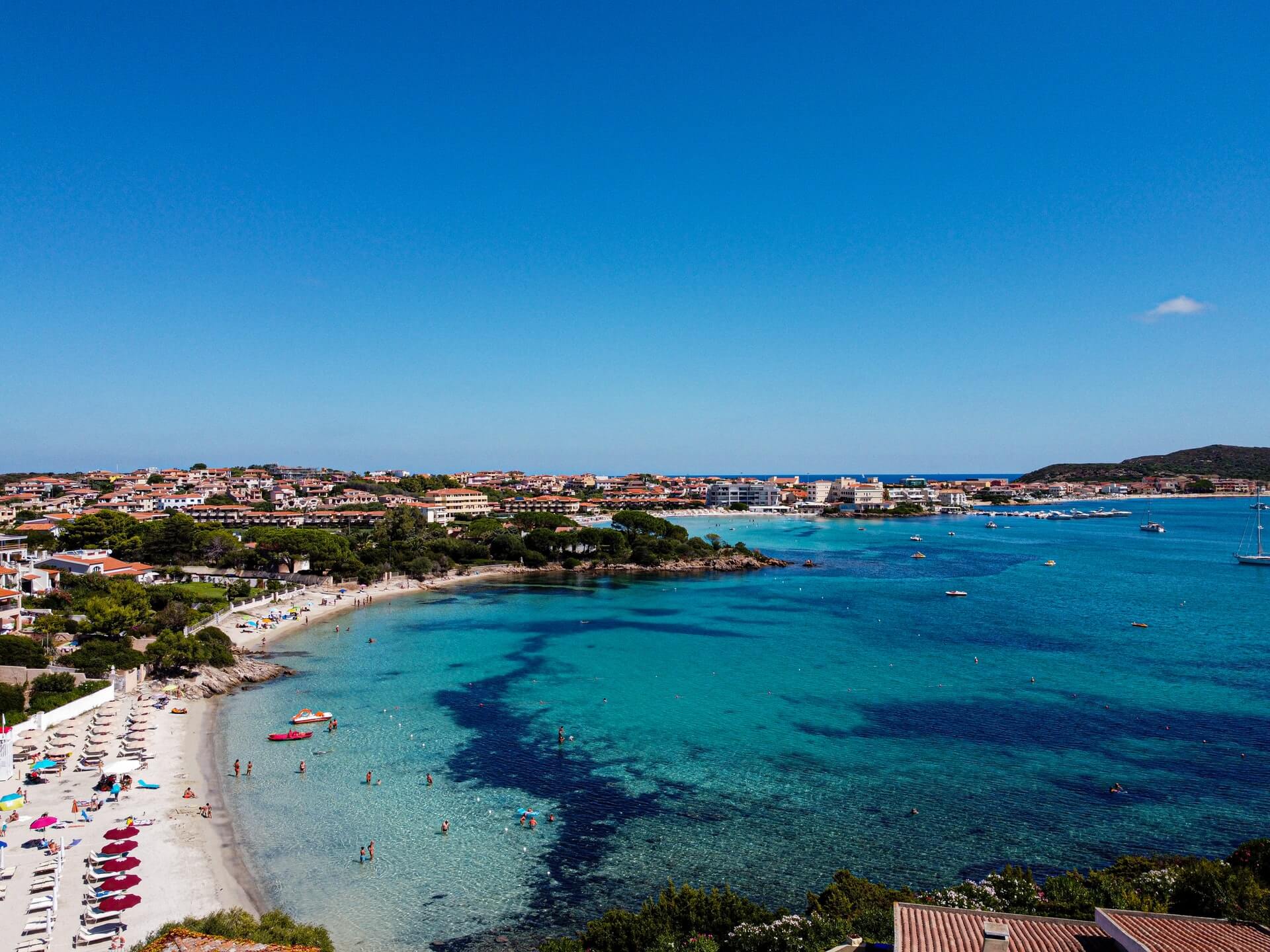 コルシカ島（全港） 発 サルデーニャ、ゴルフォ・アランチ 行きの