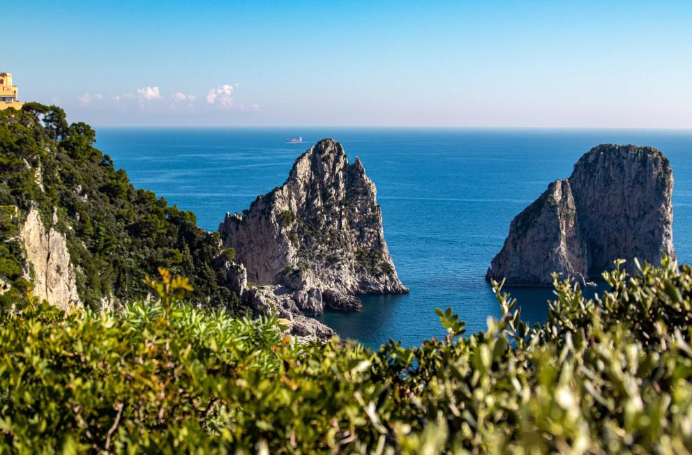 Guide to Capri Island: Routes and Information | Ferryscanner